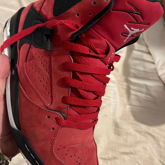 Men’s Jordan’s - Picture 1 of 3